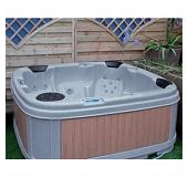 Utopia 5 - 6 Seater Hot Tub